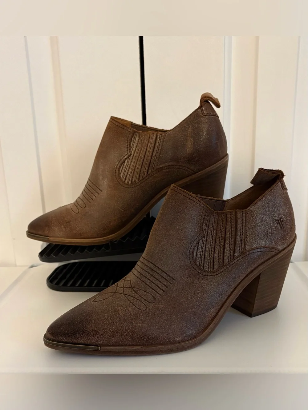 FRYE, Brown Western-Style Women's Heeled Ankle Booties